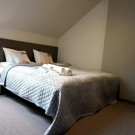Modlin Airport Homestay *